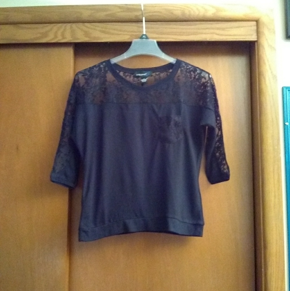 *Final Sell Price* Level Eight Top